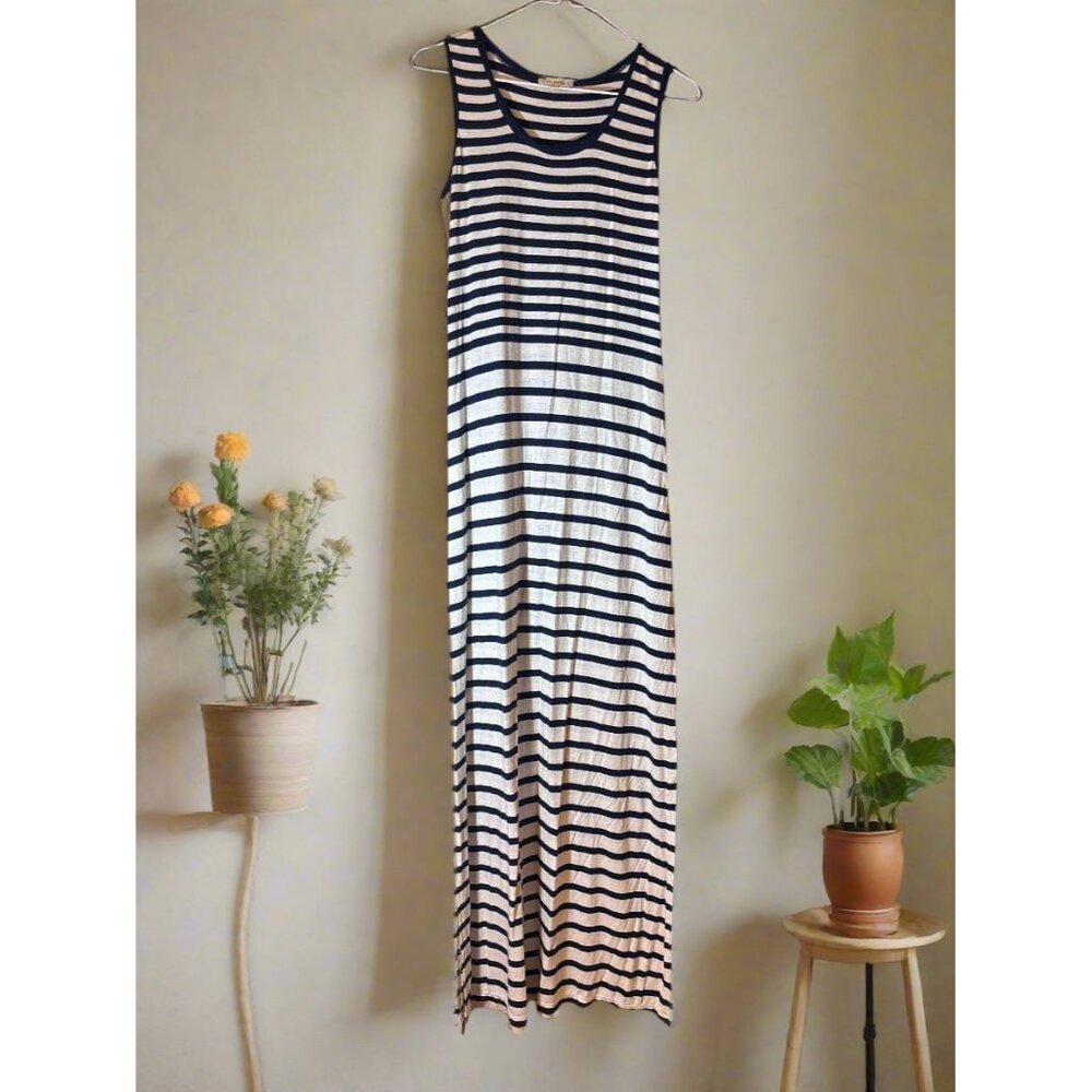 Max‎ Studio Very Long  Navy Blue Coastal Vibe Maxi Dress with Slits